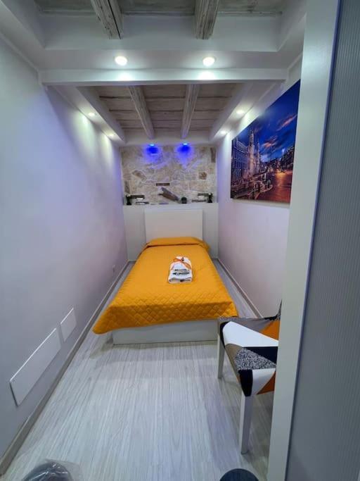 Historic Center, 800 Meters From The Trevi Fontain * Rom